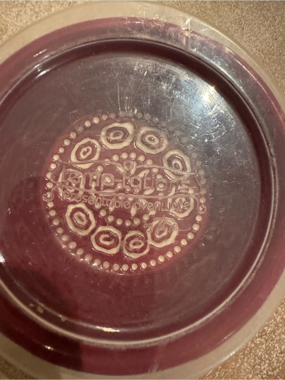 Temp-Tations bold red